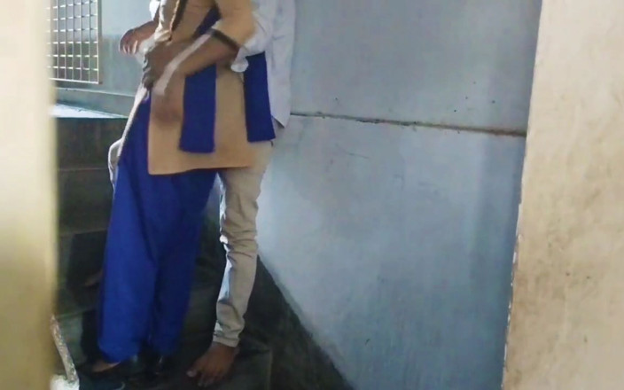 Fantacycutting: Chica universitaria en video privado