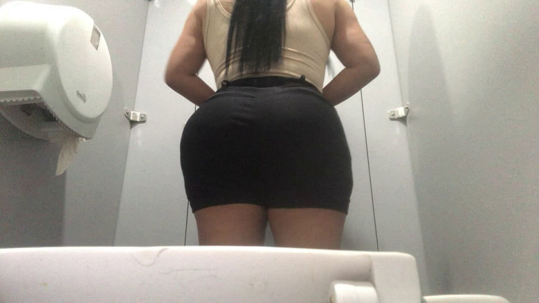 SENSESEX: Cámara en el baño en el centro comercial