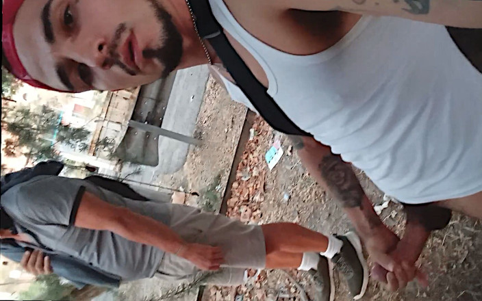 LEO BULGARI - Fucking w Horny curious guys: Утро эксгиби, дрочи и спермы!!