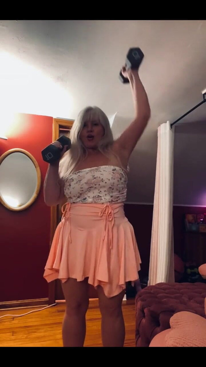PaintedRose Taboo Femdom Fetish MILF: Un'altra caduta di tette