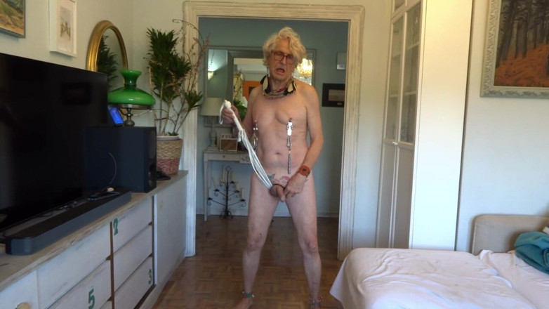 Carlatx: Spaniolă transexuală curvă flagelează pula