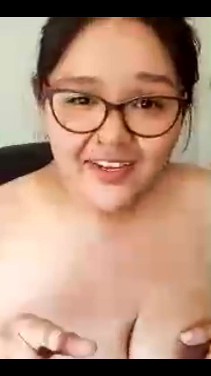 DeesDeepThroat: Live gehen während der arbeit