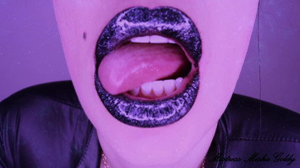 Goddess Misha Goldy: Buzele negre lucioase au controlul total asupra ta! Instrucțiuni de...