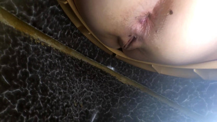 SexyFairyTale: Baby pissing in the toilet