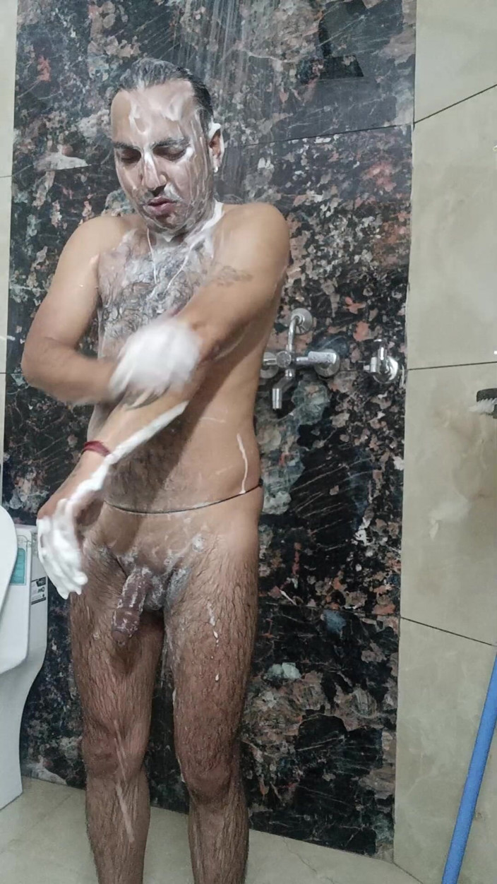 Rajasthani-old-lover: Indische Desi-man geniet van masterbatieshow met buurman stiefvader en dildo-vibrator