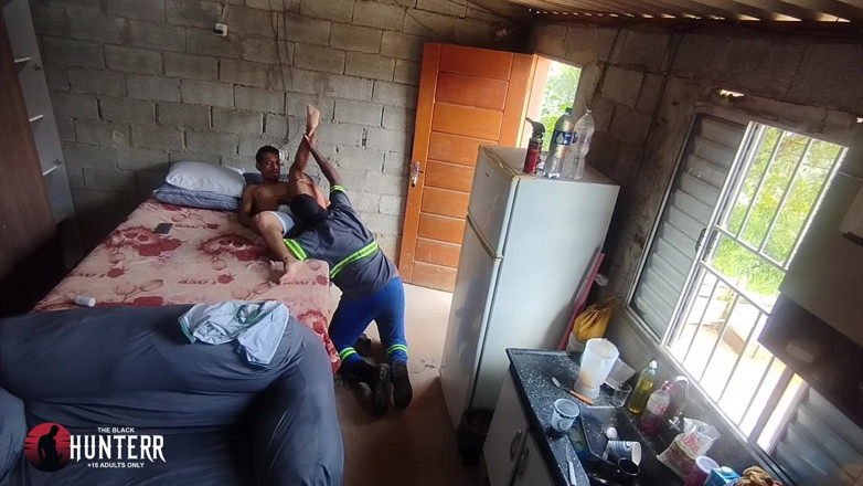 TheBlacKHunterr: La mia vicina di lavoro mi ha regalato un video 1