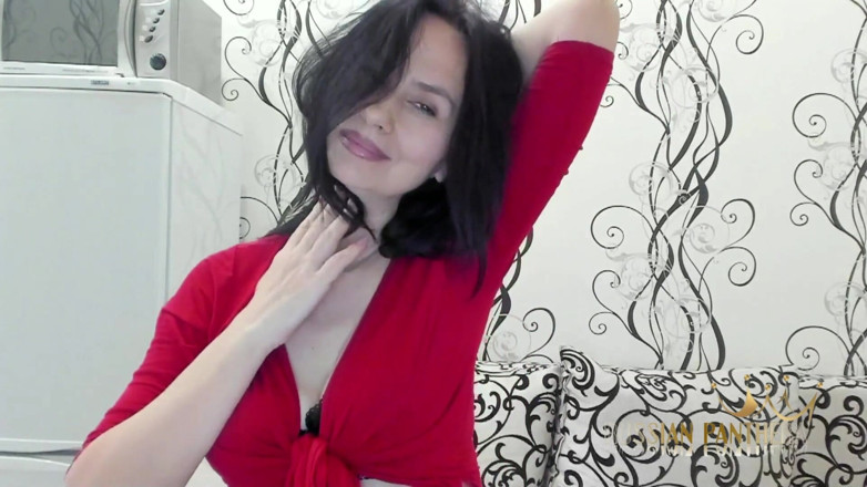 ANGELA_LADY: Dam i rött 1