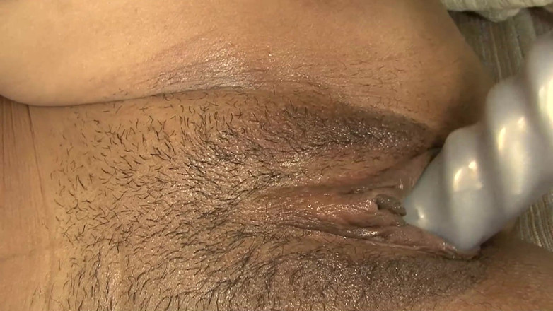 DARVASEX: Savages Babes Cena- 4 grande rabo preto menina masturba sozinho com...