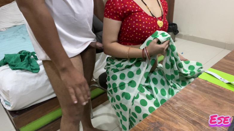 Sammy Sins: Desi Pervert Tailor Fucks Indian Hot Bhabhi in His Shop