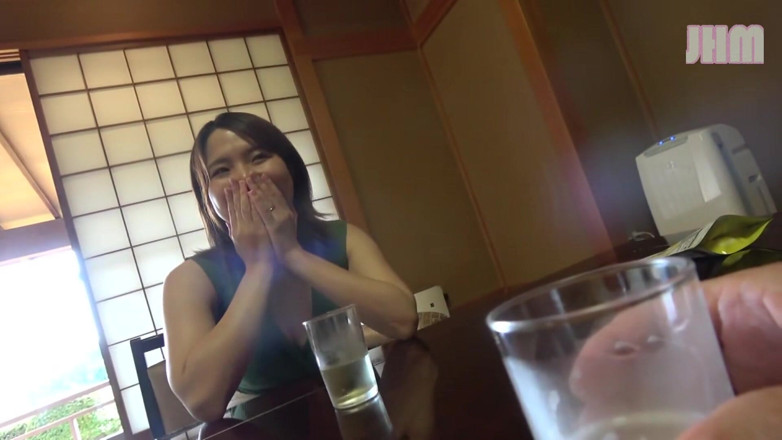 J Hentai Matings: 32歳の人妻凛とリゾートエスケープ - 1