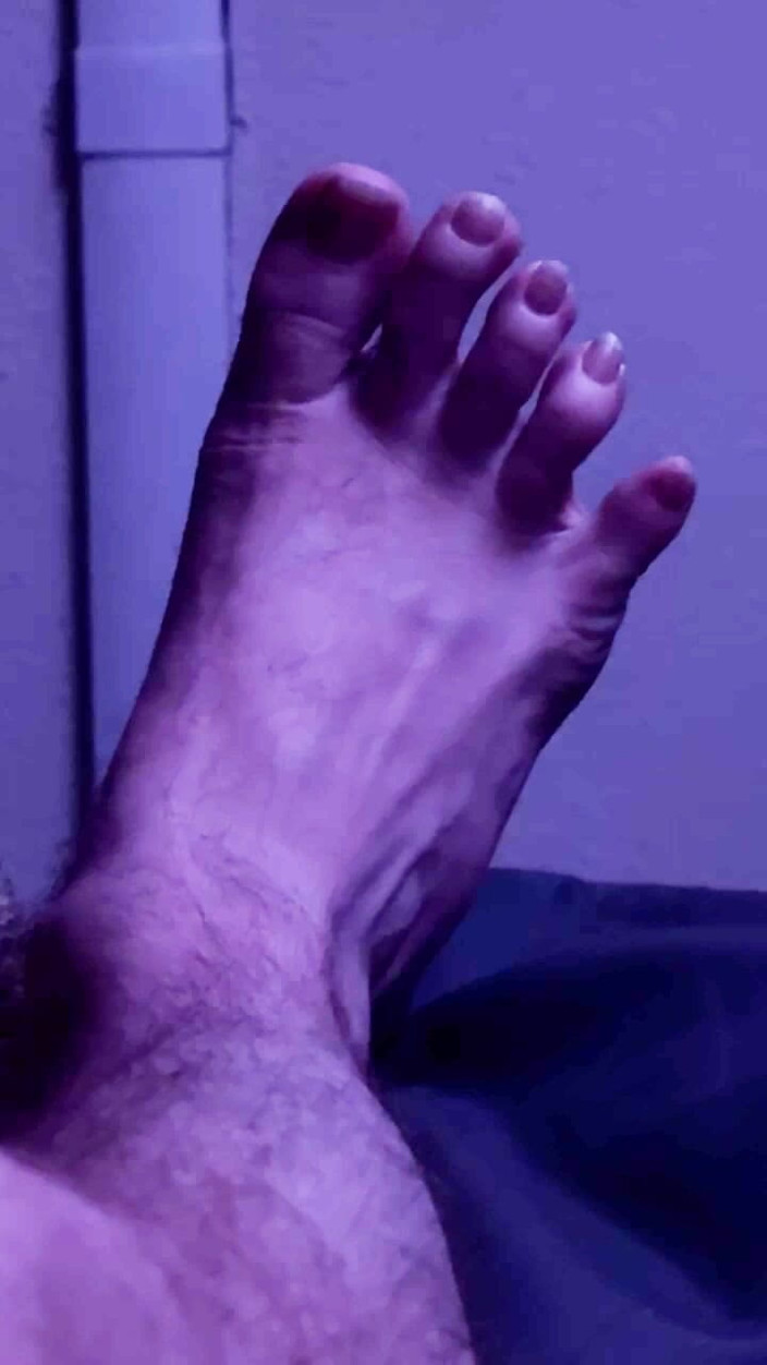 ScottyNaughty69: 발 애호가 즐기기! 당신은 그들에 대해 어떻게 생각합니까?