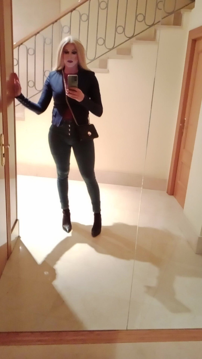 Tatiana Zorrita: Sexy milfka