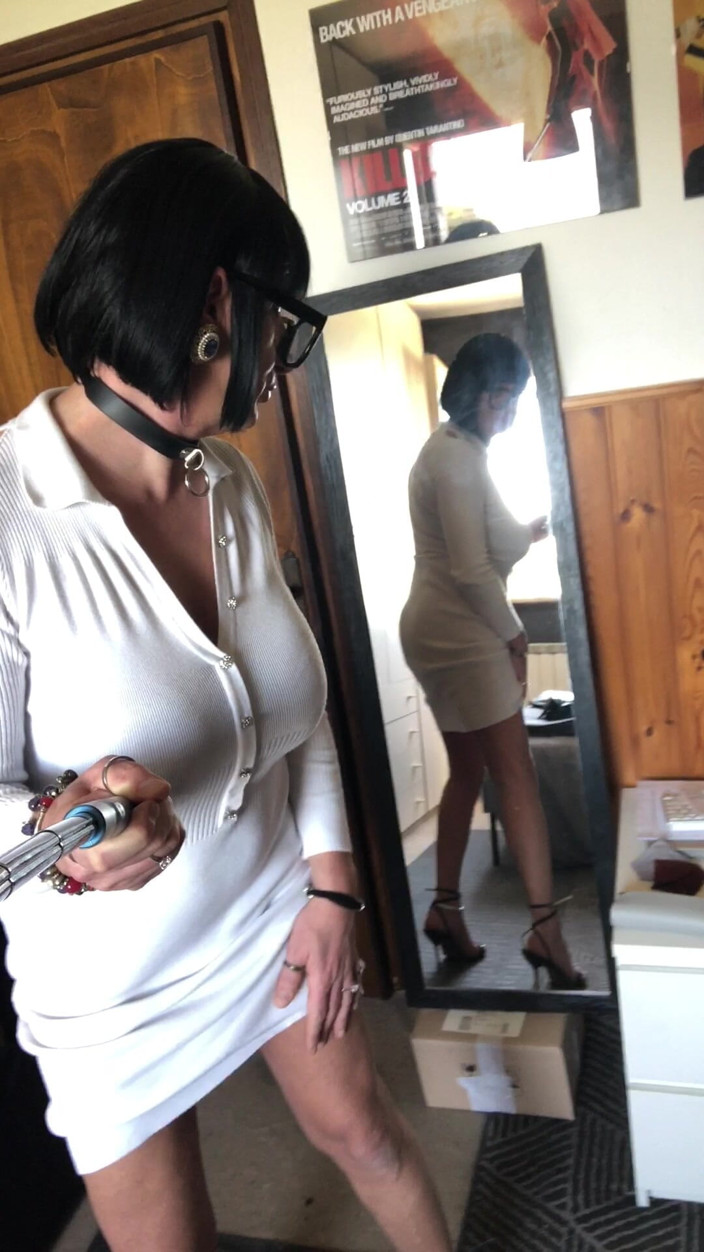 Andreina Naty: MILF Andreina... Adakah saya comel?