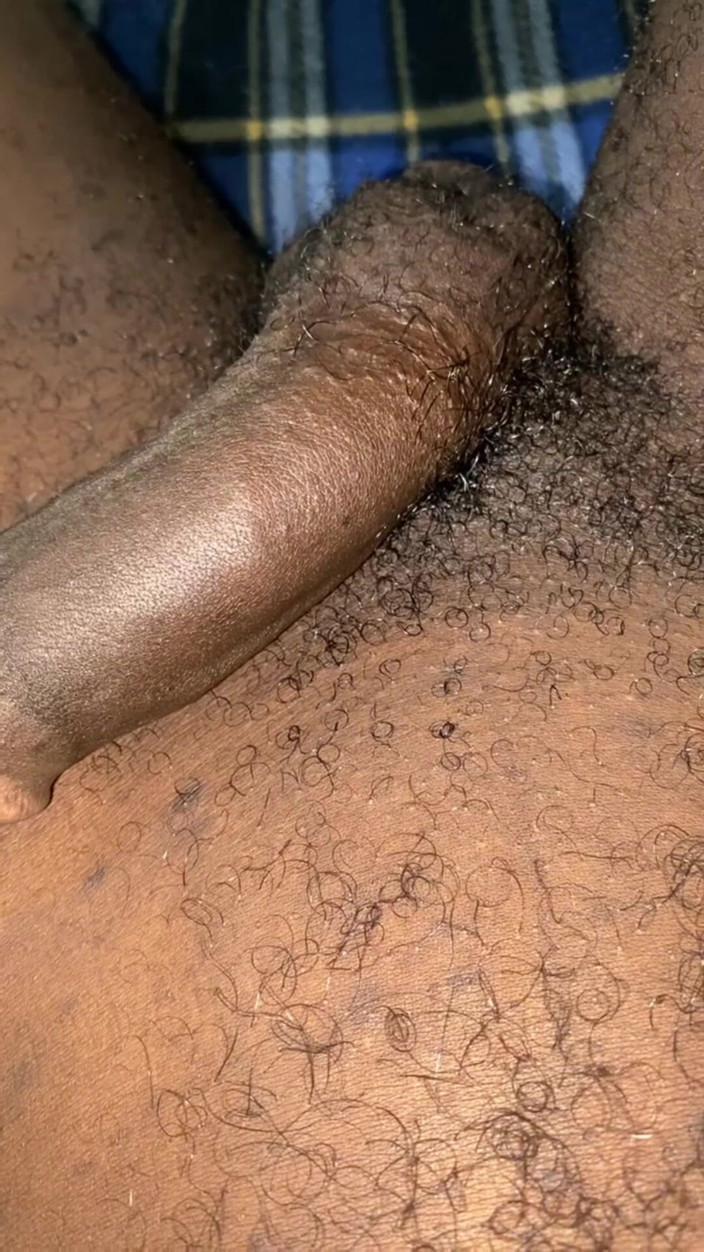 Slimniqqa: 長い一日の仕事の後に肉を叩く パート1