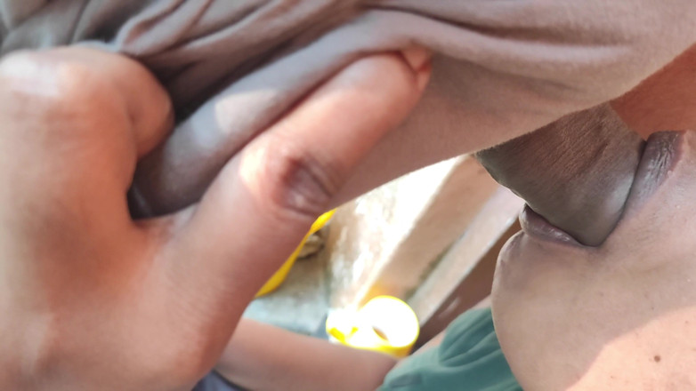 Realmallucouplevlog: I Enjoyed with Boy Outside Blowjob It's a Nice Experience...