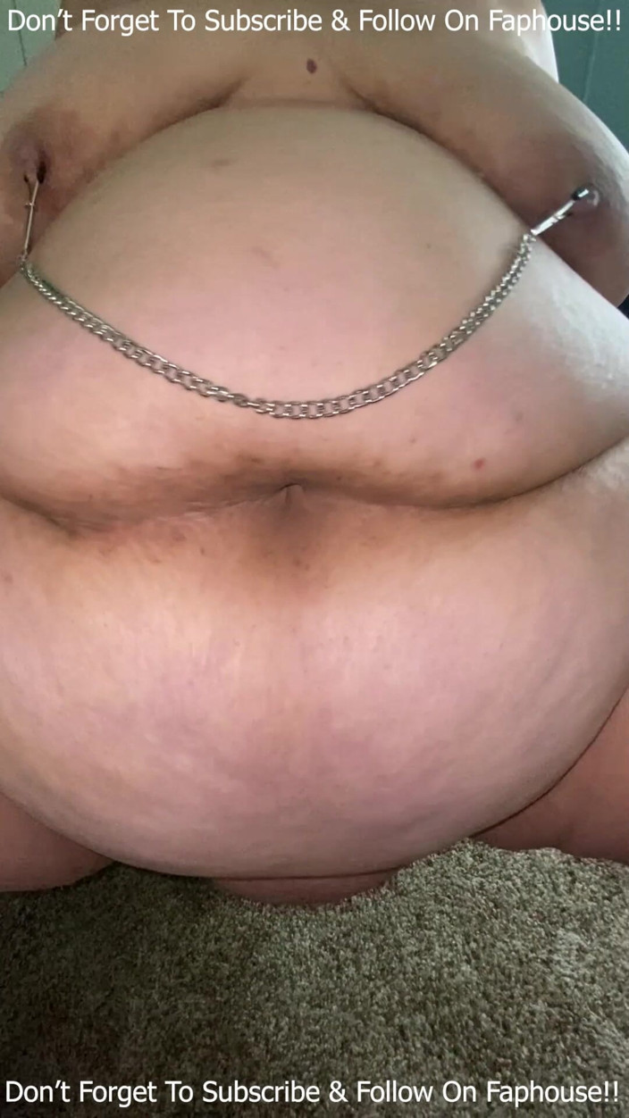 CherryRed: BbW Pussy Spread (# 11) Feat. Nové svorky na bradavky !!