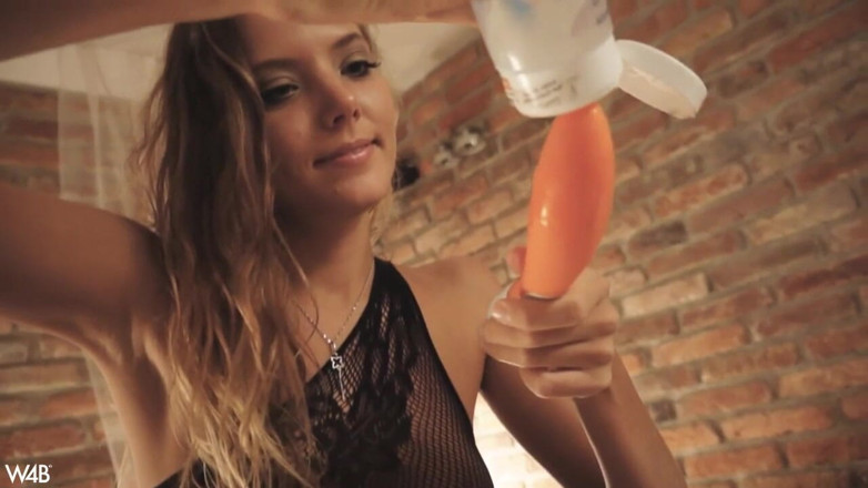 Watch4beauty: З посмішкою