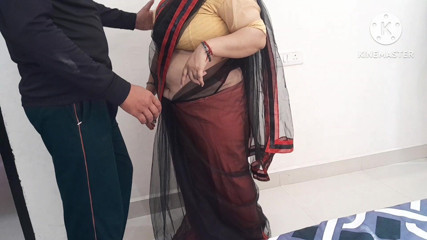 Salmaan001: Un maître tailleur baise une bhabhi à la maison en audio...