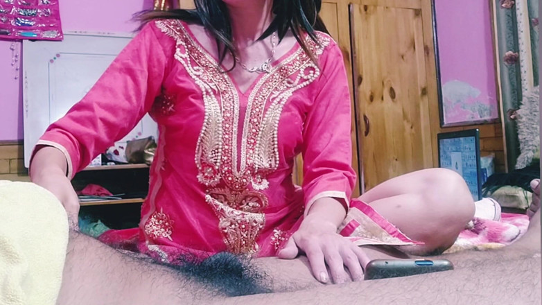 Bolly Karma: Hombre gana con talla polla