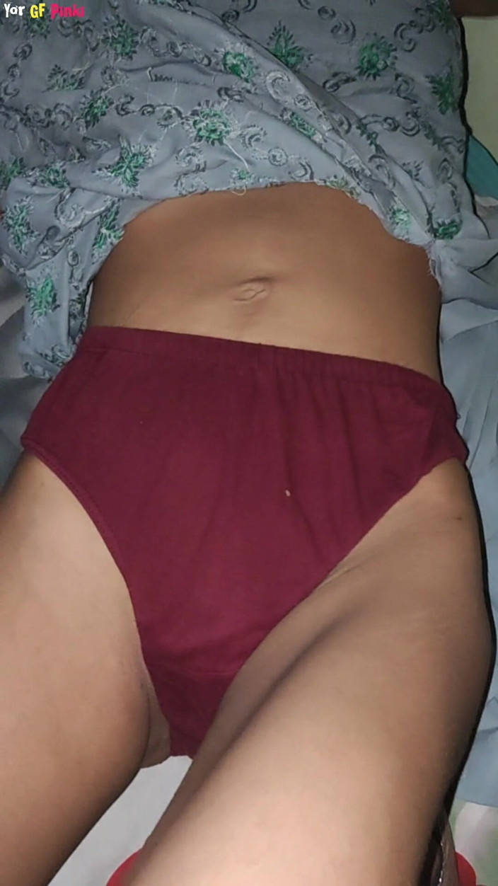 yourrajkumari: Desi ragazza del villaggio indiano prima volta video XXX. in...
