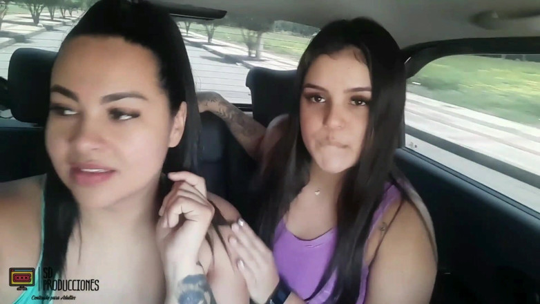 Megan Boobs: Sexo Lesbico Entre Las Hermanastras Latinas Melanie Y Megan - Porno...
