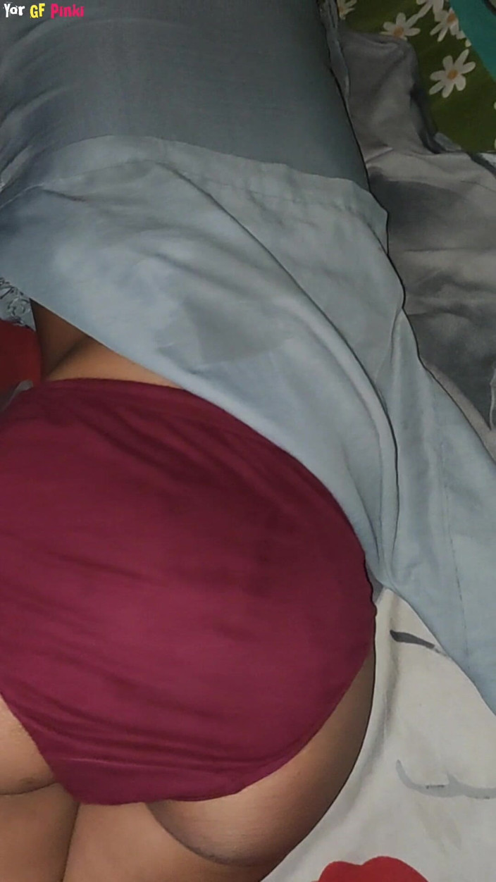 yourrajkumari: Desi ragazza del villaggio indiano prima volta video XXX. in...