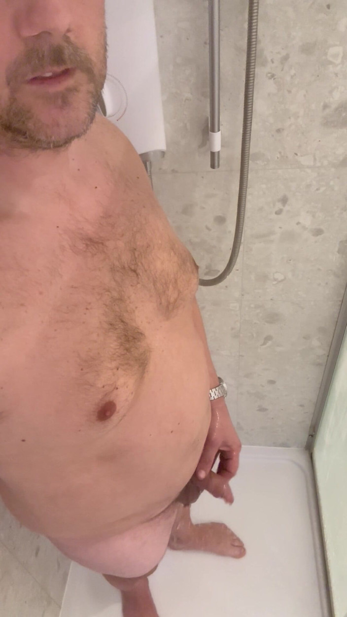 Jeffry: Nadržený muž v koupelně