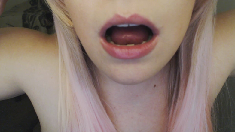 Scarlet Vixen: Blondes hottie, zungefetisch