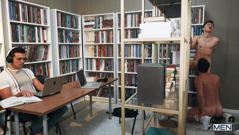 Men network: Mannen - sperma in de bibliotheek