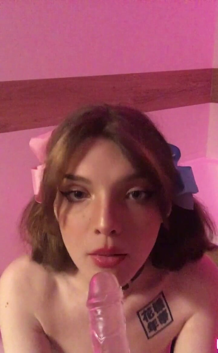 Soft Vulgar: Я думала, немного экшна с отсосом тоже будет хорошим;)))) Плохой убедитесь, что нажимать все это в мою глотку в следующий раз!