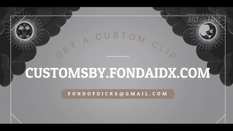 FondaDix: Une exhibitionnaire timide fait une pause en fumant