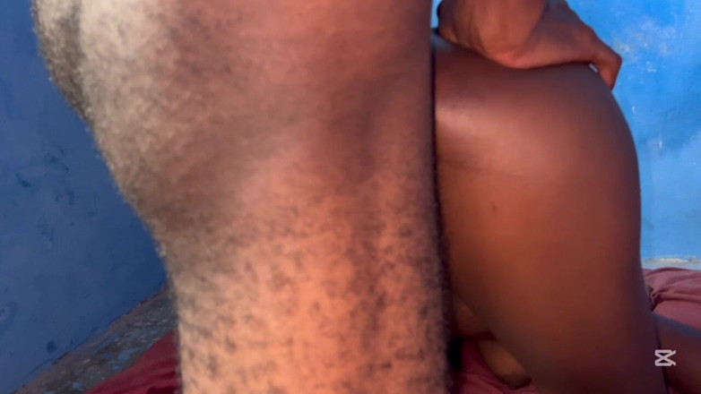 Akosua Savage: Meio-irmão remove a camisinha que eu não quero p 2