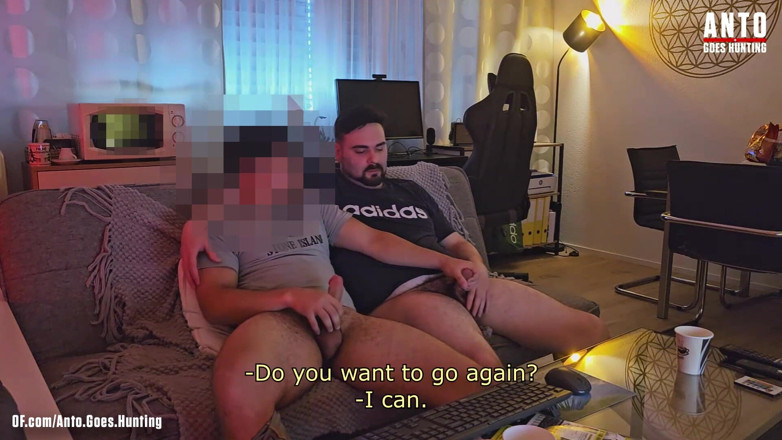 AntoGoesHunting: Prieten turc heterosexual cu pulă mare se simte mai confortabil -...