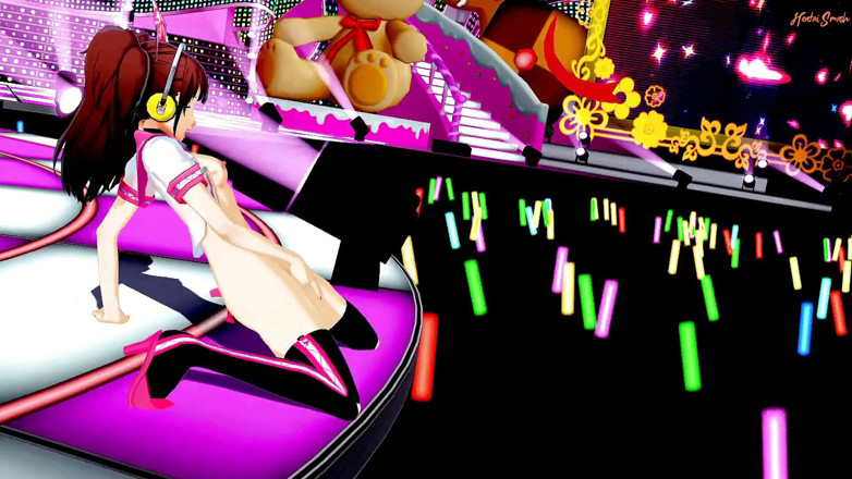 Hentai Smash: Rise se fute cu degetele în direct pe scenă. Persona 4 Hentai.