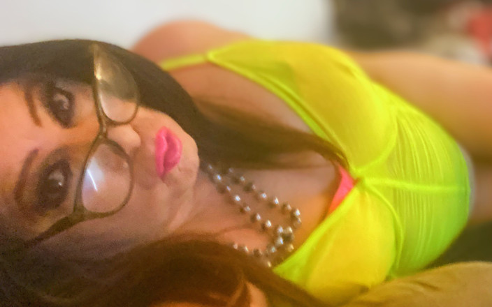 Krissy Sweets: Cd Krissy Sweets en tacones altos calientes y sexys