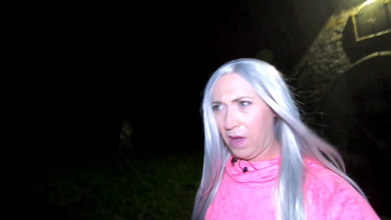 The Midnight Minx: Zestaw siłowni kościelnej spust