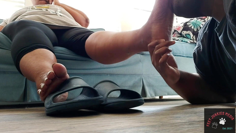 Foot Patrol: BBW-Diva fußdominanz von sohlen hat gnade