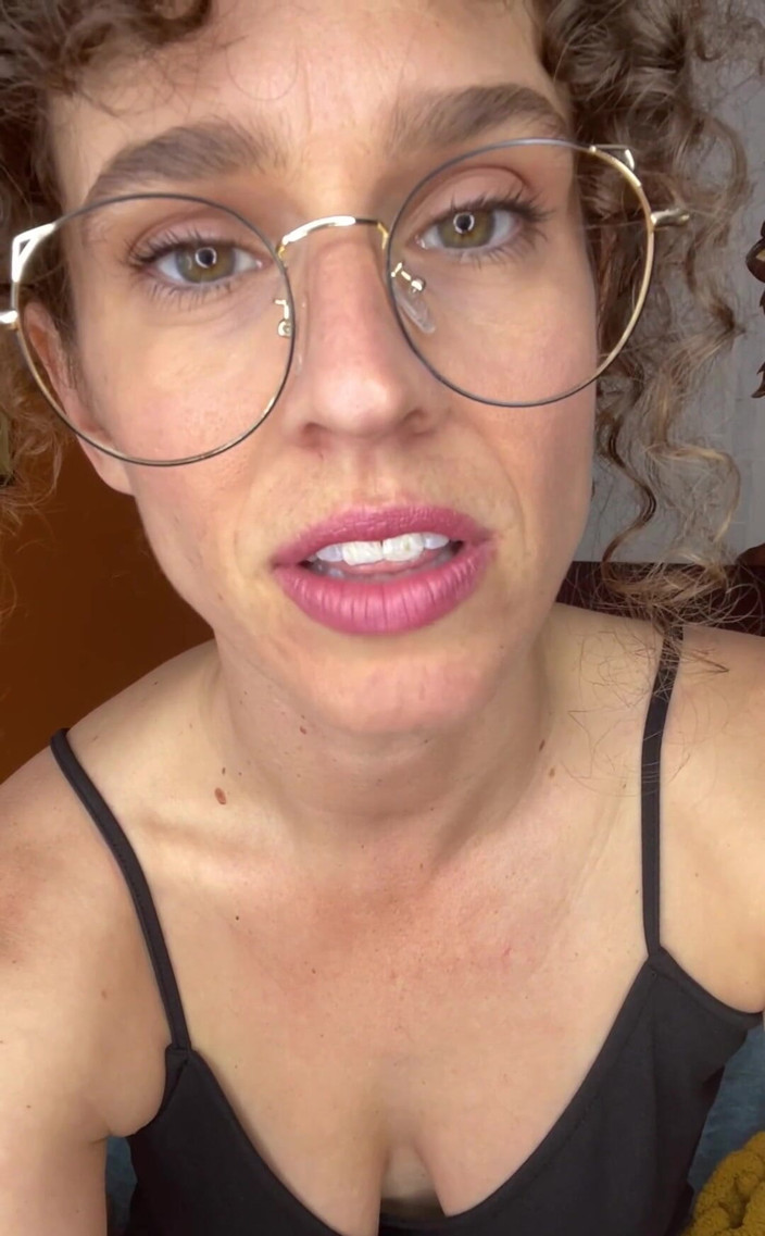 VibeWithMommy: Ponížení velkého čůráka.