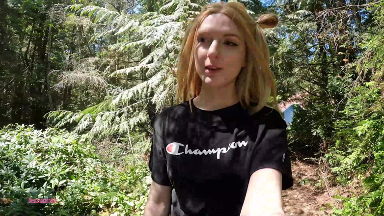 Destination Kat: Pee Vlogger