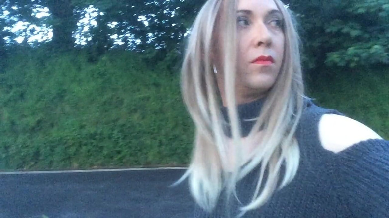 The Midnight Minx: Op het voetbalveld flitsend