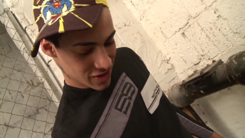 Skater Boys Studio: Esperma, semen y leche .. Corridas de rascales subterráneos - compilación