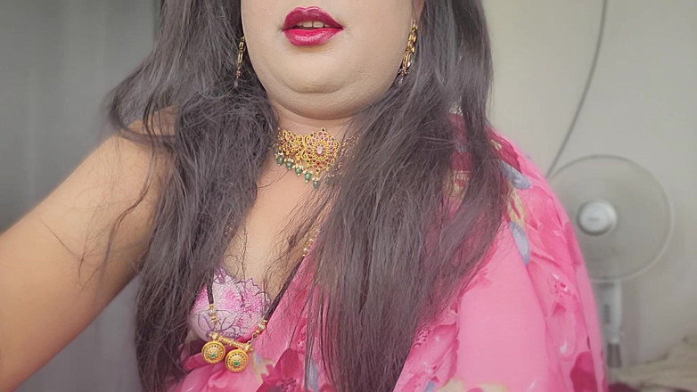 Indiansissychubby: Gulabi Sari Lali Lal Diste Mi Bhari Raja Bocha Majha...