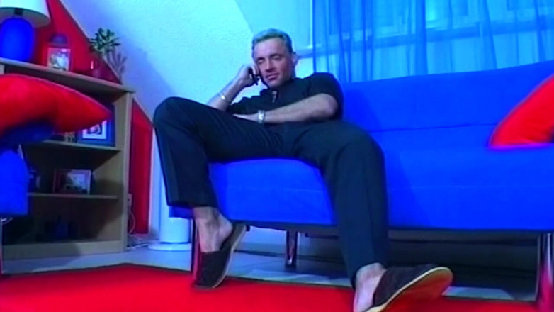 Onlyxfans: Zralá brunetka rosebud prolaps kape po análním protažení