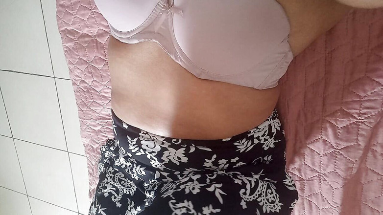 PATY PATY: 오르가즘을 느끼는 라티나 반디다 마사지