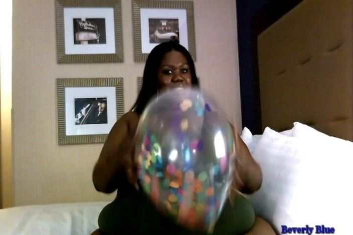 Beverly Blue: Beverly et les ballons à confettis