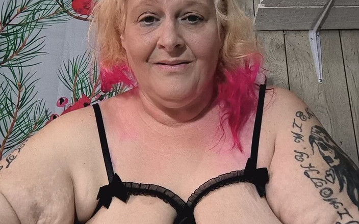 HerculesnVENUS: Countdown to Cumming with Your Big Ball Drop