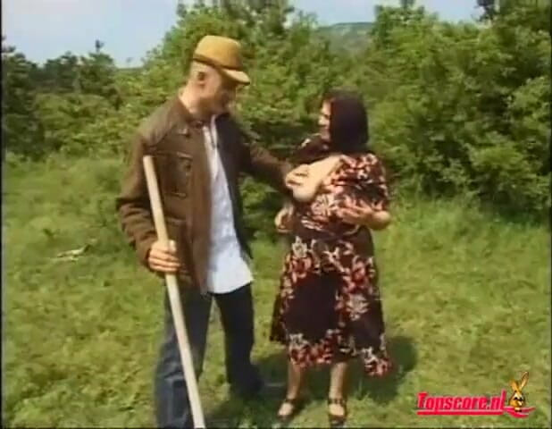 Nasty matures and dirty grannies club: Gipsy nine