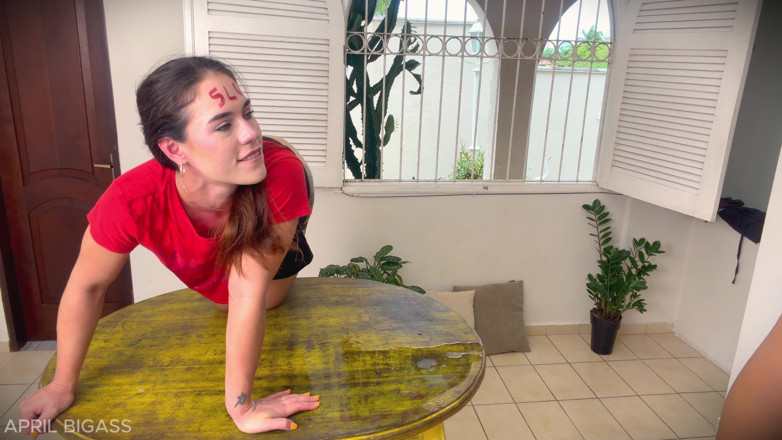 April BigAss: Neraka di rumah 2, aku mengalami neraka!! Pantat ke mulut, tersingkap...