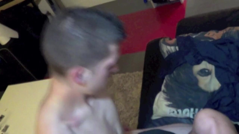 Crunch Boy: Puta francesa follada directamente dominante con una cara