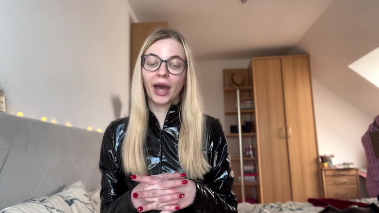 Goddess_Bella_Rae: Adakah Awak Berasa Buruk Tentang Menjadi Beta? Video Ini Adalah...